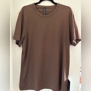 Lululemon The Fundamental Tee